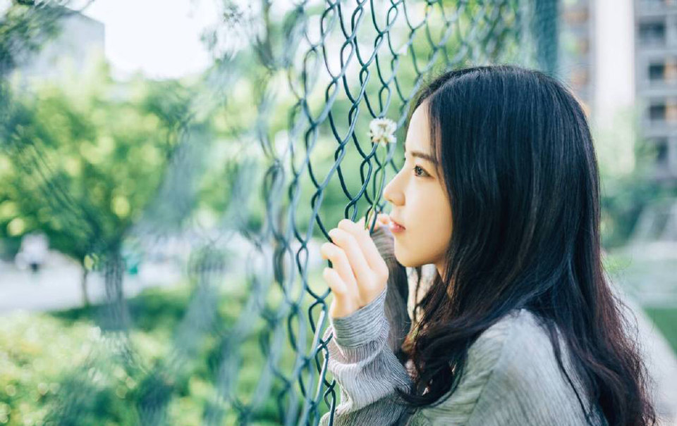 我终于明白我的生命在爱我的人眼里是多么的重要……我的爱有多长，我的牵挂与不舍也就有多长。